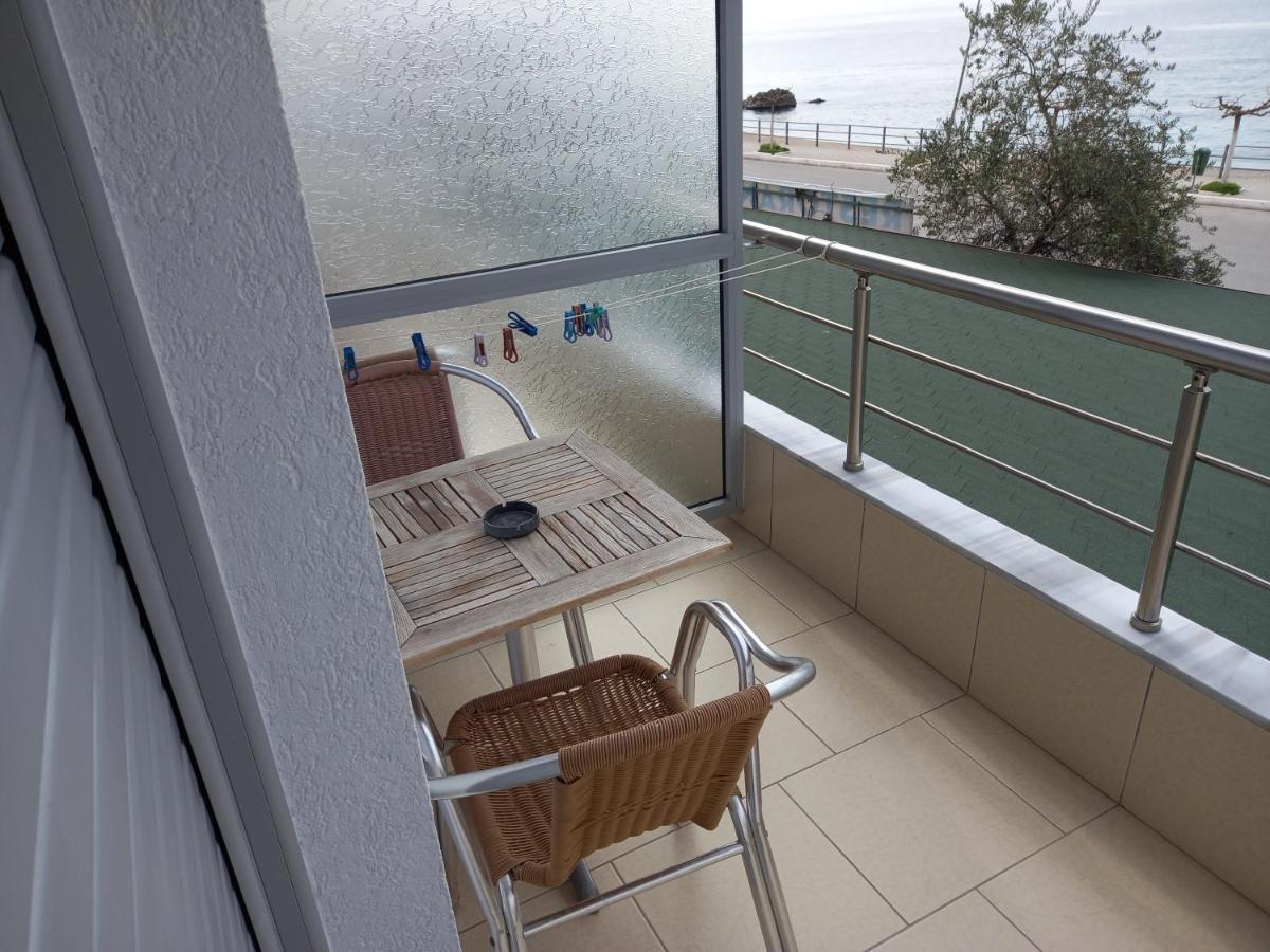 Hotel Prinos Himare Exterior photo